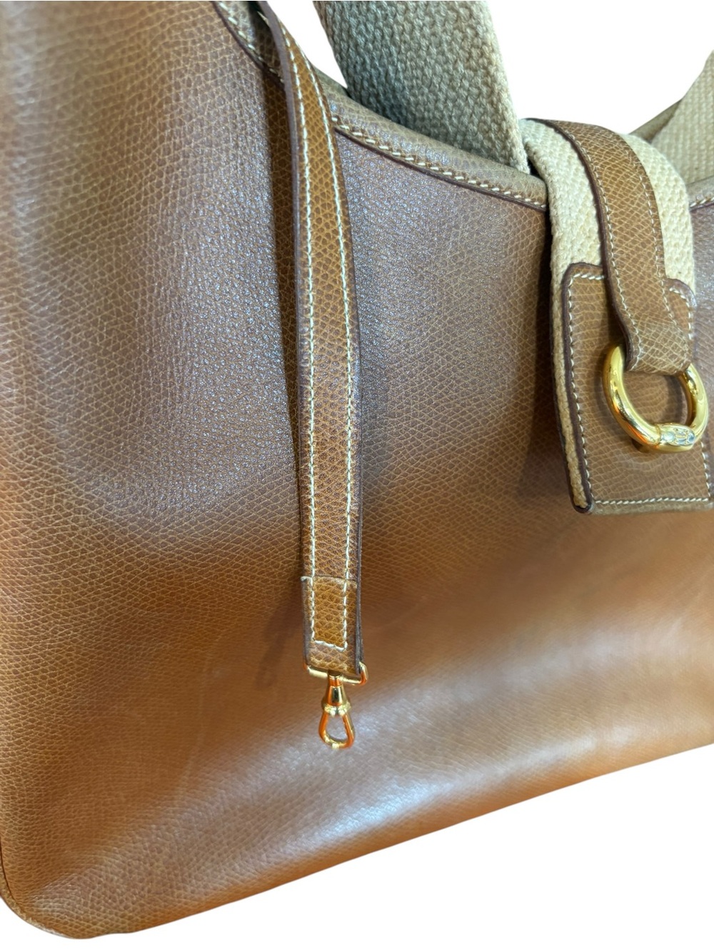 Hermès Vintage Tsako PM 30 Gold Courchevel Leather Shoulder Bag + Dust Bag + COA - Picture 5 of 11